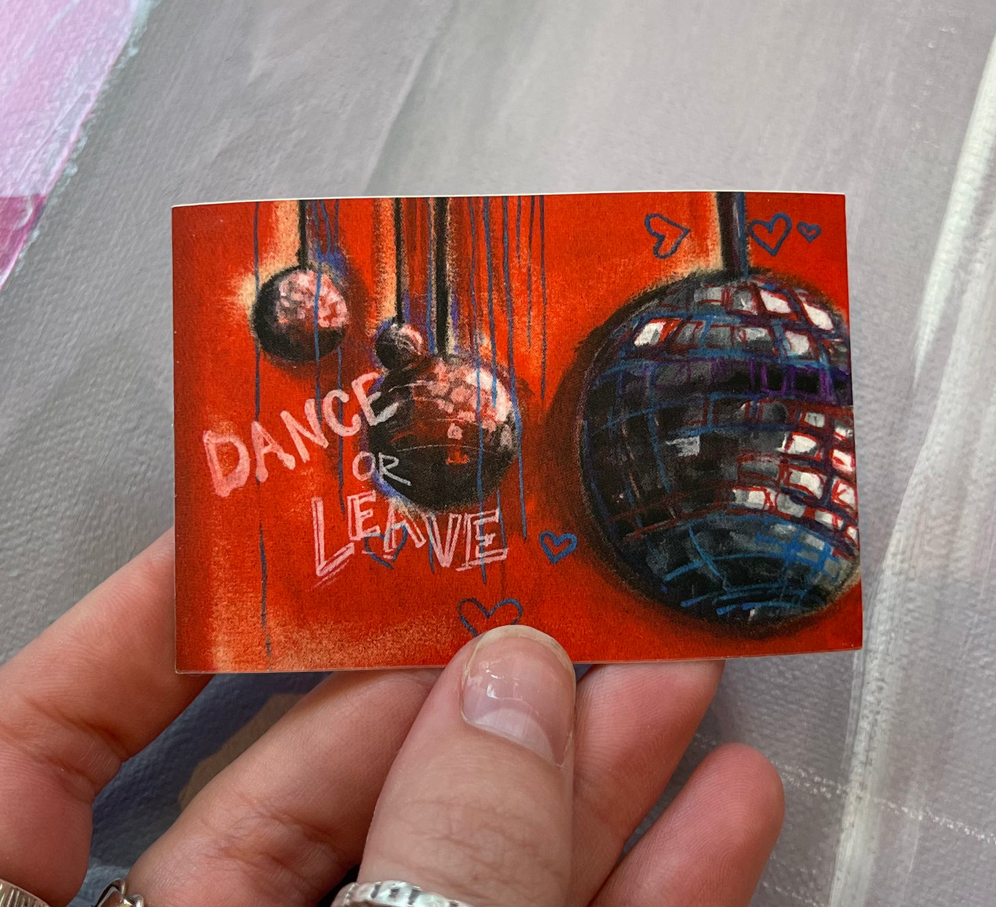 Single sticker - dance or leave